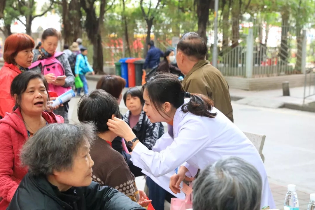 廣州189名民政聯(lián)絡專員半年解決群眾“煩心事”121件